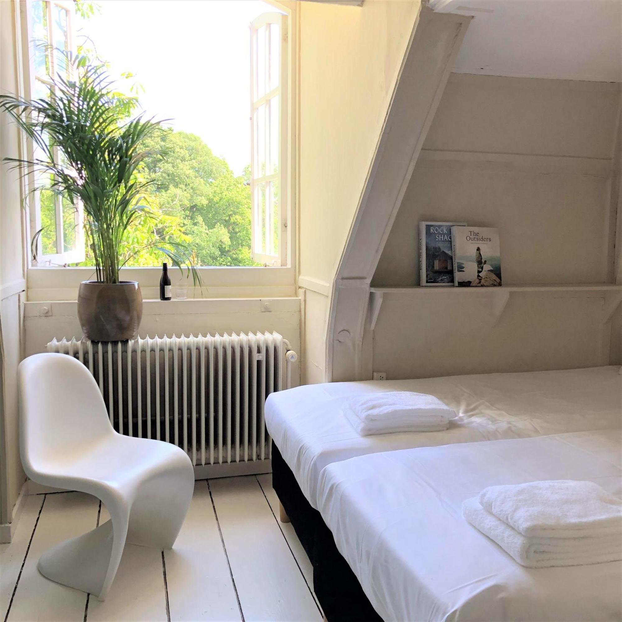 Eco Hotel Plantage Rococo Velsen-Zuid Room photo